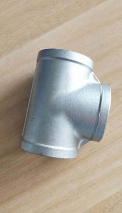 Hastelloy C22 Forged Tee